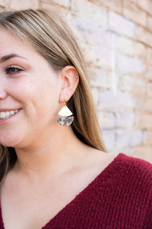 Ava Earrings - Blonde Tortoise - Nova Luxe Charm