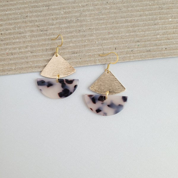 Ava Earrings - Blonde Tortoise - Nova Luxe Charm