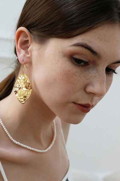 Brass Cutout Leaf Shape Earrings